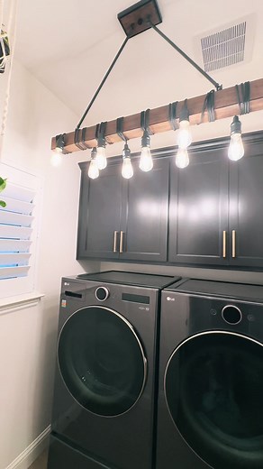 New LG WASHER & DRYER from Costco with a black cabinet & gold handles Laundry room redesign! #lg #lgwasherdryerset #lgwssher #lgdryer #washerdryerset #blackcabinets #goldhandles #hangingplants #boho #modern #chic #blackcatenergy