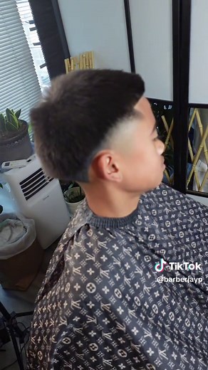 10 Guard Buzz Cut: A Complete Guide to the High Taper Fade Hairstyle