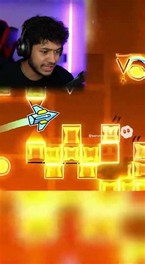 I Beat Geometry Dash With THE SCREEN SHAKING EVERY JUMP… Is It Possible?