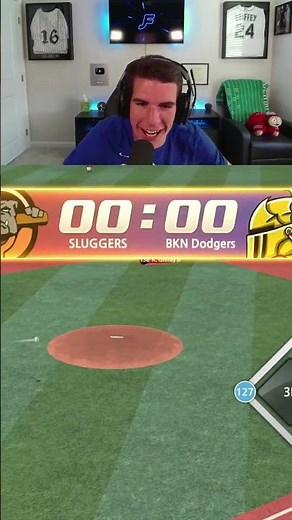 Scoring 1000 runs in a single game!🤯
