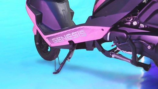 ¡Nueva Moon 150! 🛵✨ 🛵 Una motocicleta que redefine el concepto de libertad y rendimiento en la carretera. Diseñada para aquellos que buscan más que un simple medio de transporte, la Moon es una experiencia de conducción sin igual. ¡Adquirí la tuya ahora! Te esperamos en tienda. | Genesis Nicaragua
