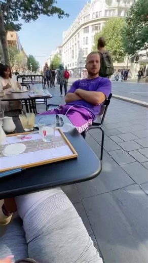 Des chanteurs qui ont créé de grands succès presque par accident. #chanson #son #musique #artiste