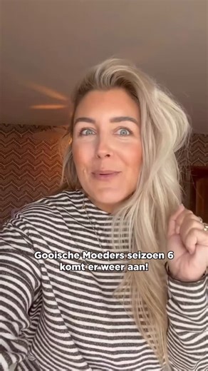 Gooisch Genieten on Instagram: "Seizoen 6 komt eraan op Videoland! En dus een heerlijk berichtje van onze enige Echte Gooische Moeders 😍. Pauline, Bo, Florine, Kimberly en Leslie delen openhartig lief en leed en laten zien dat ook zij te maken krijgen met tegenslagen en mislukkingen. Maar hebben vooral veel lol! #echtgooischemoeders #gooischgenieten #gooischemoeders #hetgooi #tgooi Via @videolandonline"