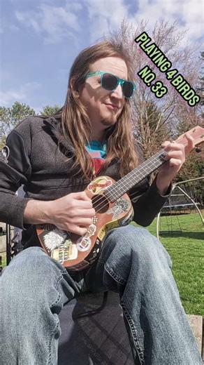 Playing 4 Birds no. 33 - Playing fast on a sunny afternoon #ukulele #ukecore #music #positivevibes