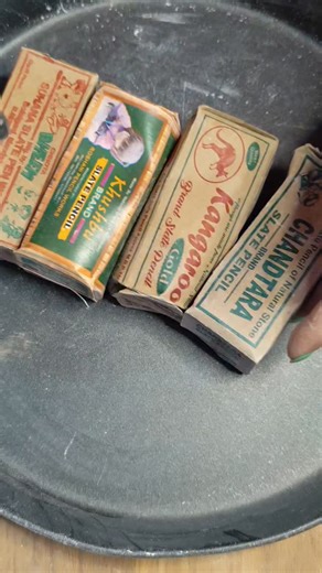 SMVChalkingjoy on Instagram: "#asmr #reels #asmrchalkcrushing #reelsvideo"