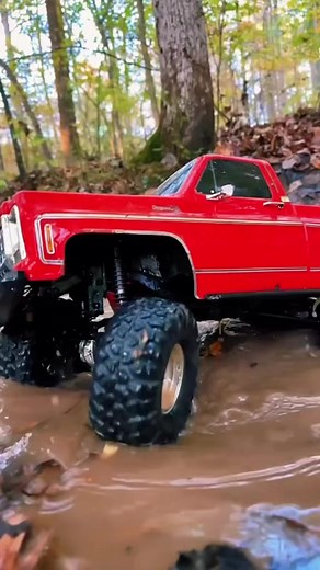 521K views · 15K reactions | Help us out & smash that like and follow button if you haven’t already #reels #offroad #creek #outdoors #traxxas | Daniel Cottrell | Facebook