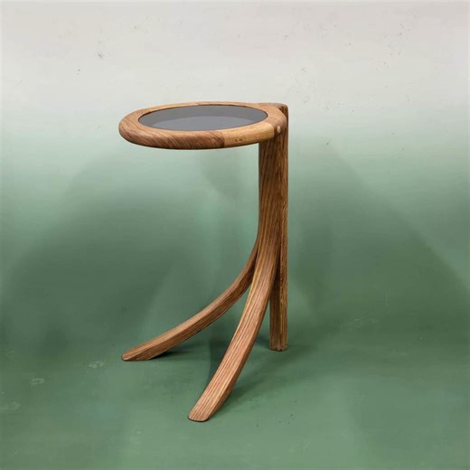 alien-C table, sculptural plant stend, oak side tabel smoked glass