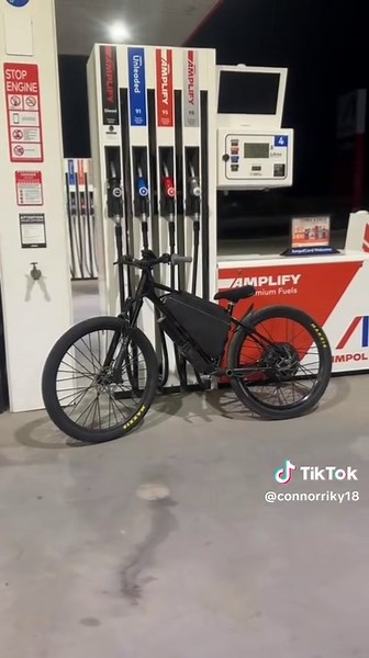 Funny Gas Station Dancing Videos That Will Make You Laugh