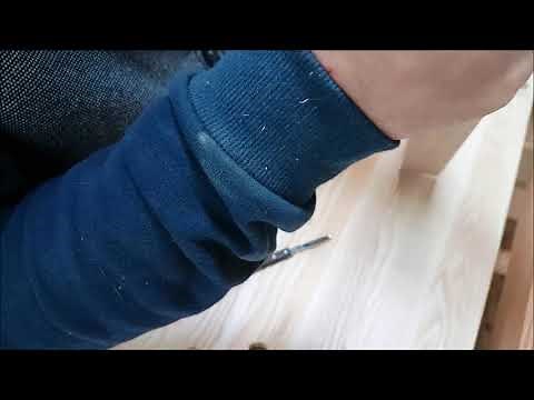 Tenon mortaise a la main