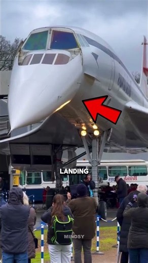 The Supersonic Jet With a NOSE That Bends Down - Concorde Explained!