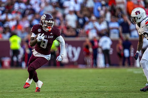Le'Veon Moss injury update: Will Texas A&M RB play today against Missouri?