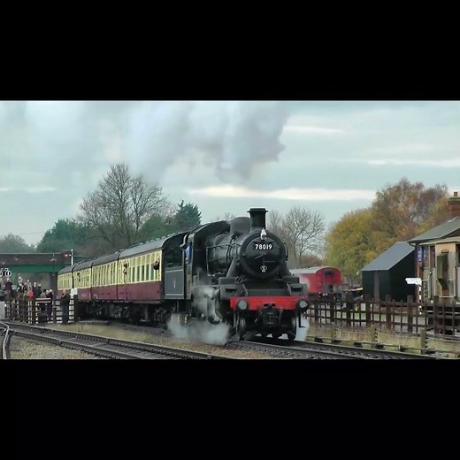BR Standard Class 2 - 2-6-0 - 78019 - Quorn & Woodhouse - Great Central Railway #steam #train