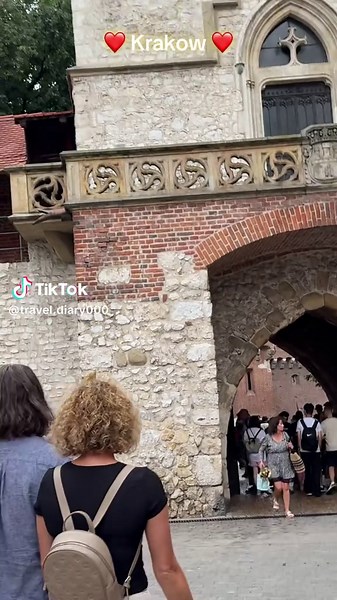 Explore the Heart of Krakow: A Travel Guide