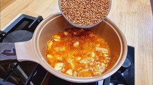 Wie man Buchweizen kocht? Das köstlichste Buchweizenrezept für jeden Tag, das Mama zubereitet