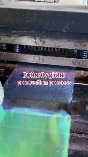 This is how glitter is made!✨✨#glitterpowder #glitter #glitters #glitternails #glittermakeup #faceglitter #biodegradableglitter #chunkyglitter #chunkyglitters #chunkyglittermix #chunkyglittermakeup #makeup #beauty #fashion #makeupartist #nails #lashes #eyeshadow #beautiful #art #sparkle #instamakeup #cosmetics #lipstick #eyebrows #lips #eyes #eyeliner #nailart #glam #gloss #nailsofinstagram #cosmetic
