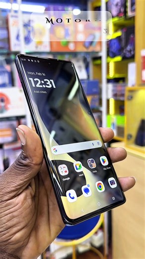 Motorola Edge 2024: 256GB Storage, 16GB RAM, 5000mAh Battery