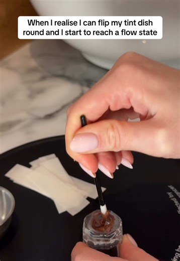 Achieving Flow State in Creative Work