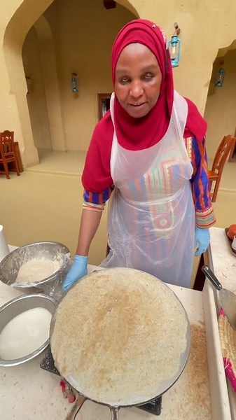 Tasting Arabia: Chocolate & Bread Adventures in Muscat, Oman 🇴🇲🍞🍫