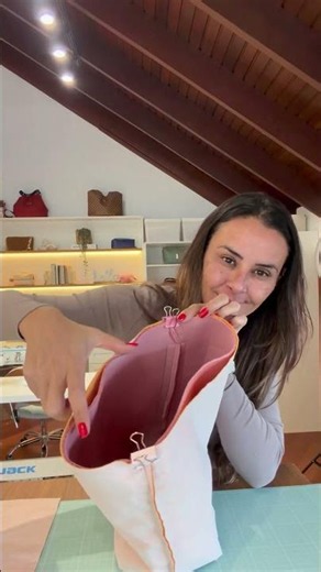 Bolsa transversal fácil de costurar - COSTURA PASSO A PASSO PARA INICIANTES - costura criativa