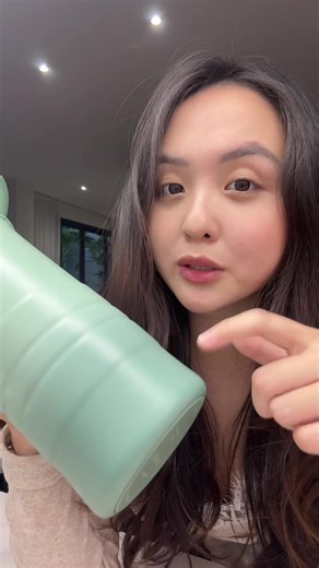 Essential Tips for First-Time Moms: Breastfeeding and Pumping