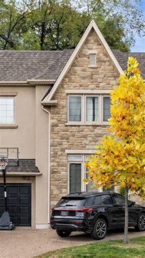 NEW ON THE BLOCK | Ledbury Park Tucked into the heart of Ledbury Park, 68 Burncrest Drive is a four-bedroom beauty that blends classic charm with everyday ease. Think sun-filled living spaces, dinner parties in the oversized dining room, and a marble-topped kitchen made for morning coffee and after-school homework alike. Upstairs, a vaulted primary retreat with dual walk-ins and a spa-inspired ensuite feels like a true escape, while the finished lower level is ready for movie nights, guests, or 