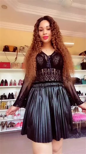 African Waist Challenge: Dance Moves from Burkina Faso