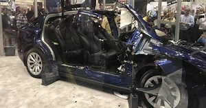 Watch a Tesla Model X being taken apart by an extrication team [Video]