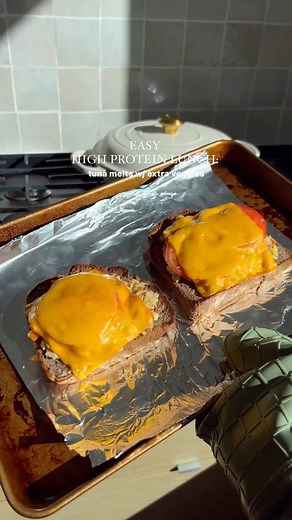 1 can of tuna has over 30g of protein and it’s the easiest quick protein source to keep stocked in hand (you can also sub canned salmon)! Choose a good bread with some protein in it and cheese and you’ve got a super high protein lunch. I don’t really measure but I load my tuna up with finely chopped carrots, celery, and red onion for extra fiber and nutrients! Then flavor with salt and pepper, garlic powder, oregano, dijon, olive oil, and fresh lemon. You can add mayo if you like it! Toast your 
