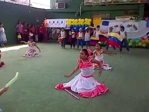 El baile del Manduco U E Leoncio martinez