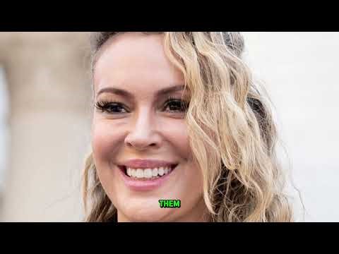 Alyssa Milano Shows Off Her Huge Size - Hot Photos