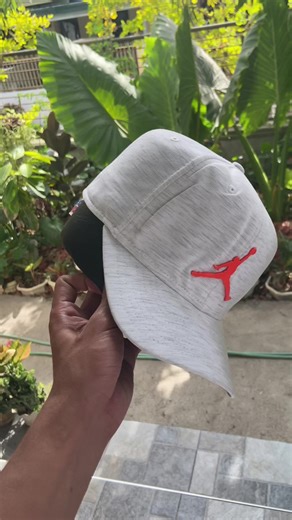 Effective Roller Lint Remover for Hats and Caps
