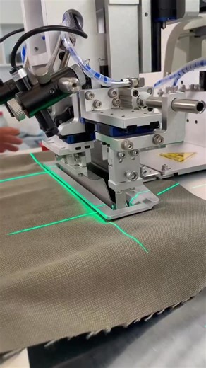 Garment order pocket opening.#Wholeheartedapparel#AllCategoriesWomenswearFactory #CustomWomensClothingWithVariousTechniques #ProfessionalWomenswearSamplingDevelopment #HighEndCustomWomenswear #SmallBatchWomenswearProduction #FashionWomenswearManufacturer #OneStopWomenswearSolution #CustomWomenswearSampleExpert #MultiTechniqueWomenswearManufacturing #DesignerWomenswearSupport #HandcraftedWomenswearSamples #PreferredPartnerForWomenswearBrands #PersonalizedWomenswearCustomization #FullProcessWomens