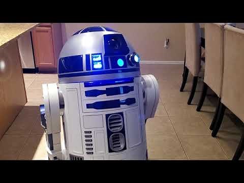 My completely 3D printed R2D2 Demo