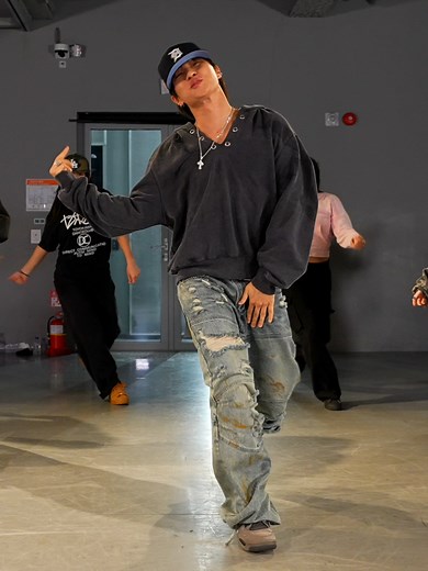 Mastering Choreography with Yechan