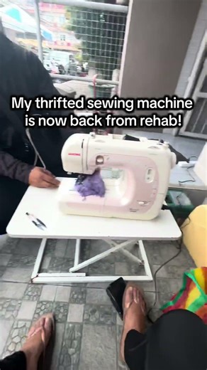 How to thread the Janome sewing machine