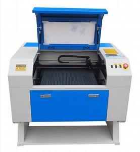 [Hot Item] Plastic CO2 Laser Cutting Machine