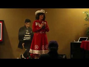 Patsy Cline tribute artist sings 'I Fall To Pieces' Nov 2015