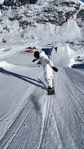 This progression is too good🥶 #snow #snowboard #snowboarder #snowboarding #xgames #fyp #snowboardingtiktok #winter #extremesports #foryou #2024