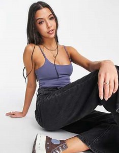Pull&Bear spaghetti strap cropped top with bust seam in blue | ASOS