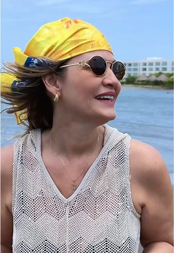 Amor a 7 Mares: Éxito Vallenato de Poncho Zuleta