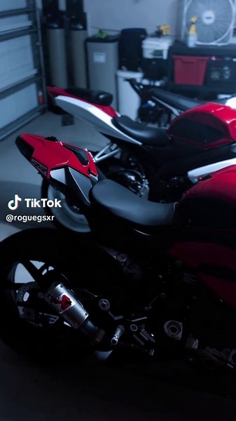 I’ve got a problem 🥱 #fyp#viral#bmws1000rr#gsxr#grom | bmw s1000rr