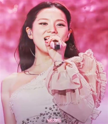 Jisoo edit/Cap Cut edit #kpopedit #edit