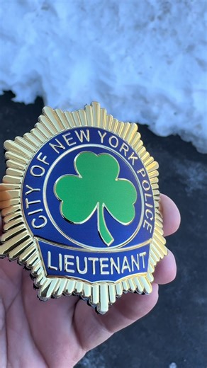 NYPD Lieutenant Irish DuraShield - available in our online store at underdogpatchdesigns.com. These flexible shields come Velcro backed and can affix to a vest or be stored in a wallet. #nypd #nypdlieutenant #nypdirish #newyorkcitypolice #nycpolice