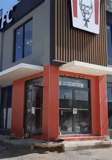 WATCH: Stop order issued on KFC building under construction in Christiana - Jamaica Observer