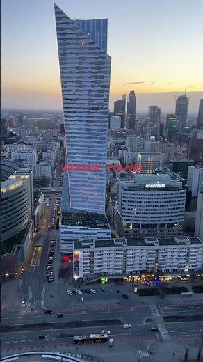 La capital de Polonia/Varsovia #viajes #poland #skyline