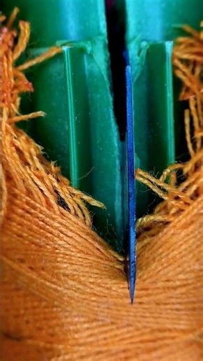 Hot knife experiment: how thread reacts to heat 🔥