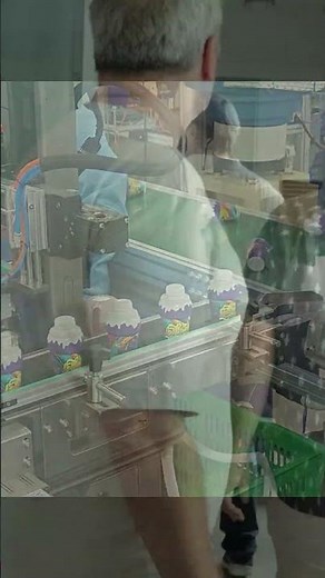 Factory Tour Vlog | This is how fun toys are made!