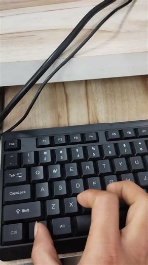 laptop ya computer ko sit down kaise karen ? #viral #shorts