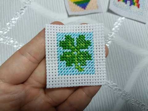 Cross Stitch Lucky Clover V3