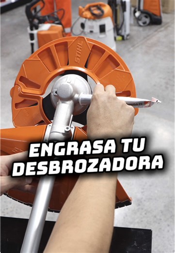 Si no sabes cómo engrasar tu Desbrozadora, este video es para ti 🫵 #losretailers #desbrozadora #tips #hack